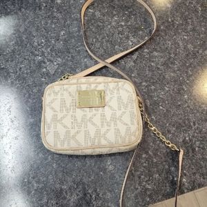 Michael Kors crossbody
